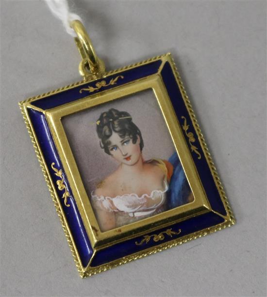 A 20th century Italian 18ct gold and enamel portrait pendant, 26mm.